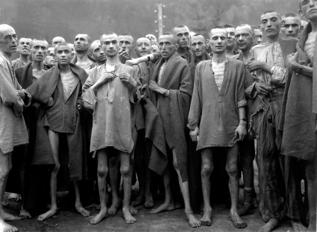 ebensee_concentration_camp_prisoners_19451