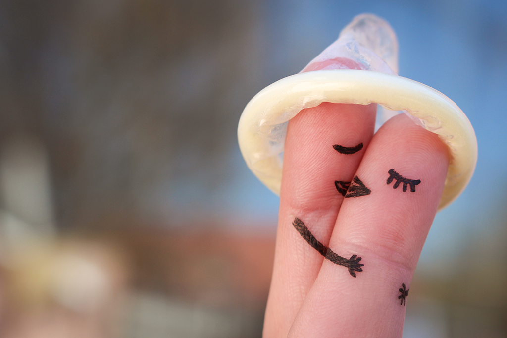 8 perguntas curiosas sobre camisinha e outros métodos contraceptivos