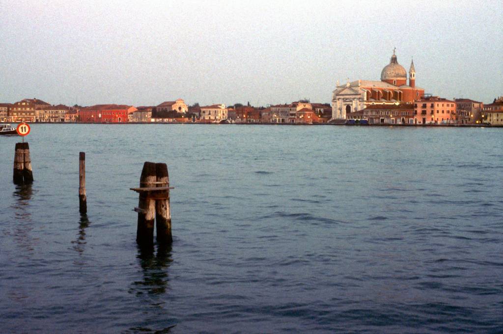 A Veneza de esquerda
