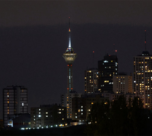 6. Milad. Esta torre de 435 metros de altura foi inaugurada em 2008, em Teerã, no Irã. 6. Milad. Esta torre de 435 metros de altura foi inaugurada em 2008, em Teerã, no Irã.