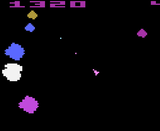 ASTEROIDS (1979) - Com incríveis gráficos vetoriais, este jogo arrebanhou fãs em todo o mundo. O objetivo é destruir os asteroides, sem ser atingido pelos fragmentos.