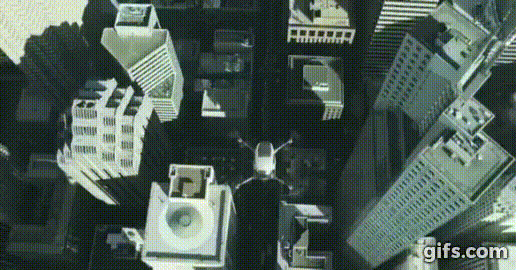 Drone sobrevoando Drone sobrevoando