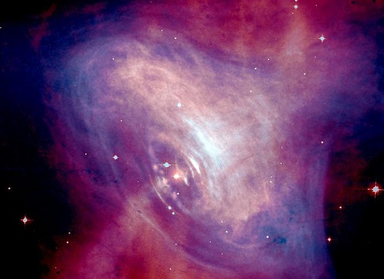 As estrelas de nêutrons são supermassivas e têm gravidade extremamente alta. São consideradas um dos estágios finais da vida de uma estrela. As estrelas de nêutrons são supermassivas e têm gravidade extremamente alta. São consideradas um dos estágios finais da vida de uma estrela.