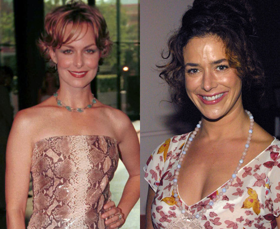 Além disso, Jennifer (a namorada de Marty McFly) seria interpretada por Melora Harden (esquerda). No entanto, após algumas filmagens, os produtores decidiram dar o papel para Claudia Wells. O motivo? Harden era muito mais alta que Michael J. Fox, o que causava certa estranheza. Além disso, Jennifer (a namorada de Marty McFly) seria interpretada por Melora Harden (esquerda). No entanto, após algumas filmagens, os produtores decidiram dar o papel para Claudia Wells. O motivo? Harden era muito mais alta que Michael J. Fox, o que causava certa estranheza.