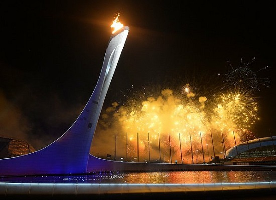 Num ano de crise política internacional, a Rússia sediou as Olimpíadas de Inverno.O evento ocorreu em Sóchi, em fevereiro. Num ano de crise política internacional, a Rússia sediou as Olimpíadas de Inverno.O evento ocorreu em Sóchi, em fevereiro.