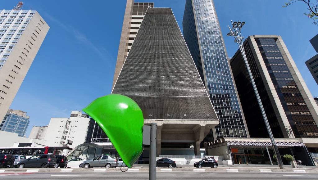 Orelhões inteligentes dizem quando seu ônibus está chegando em São Paulo