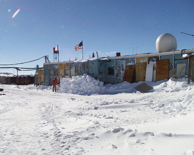 Onde: Estação Vostok, Antártica Onde: Estação Vostok, Antártica