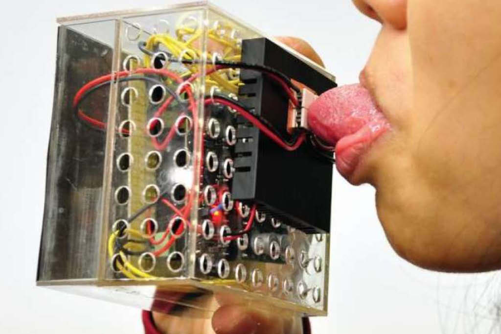 Cientistas criam simuladores de comida para realidade virtual