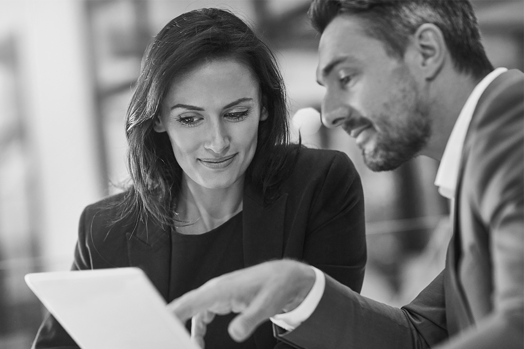 “Estou a fim do meu colega, mas ele é casado e não trai a esposa. Devo me declarar?”