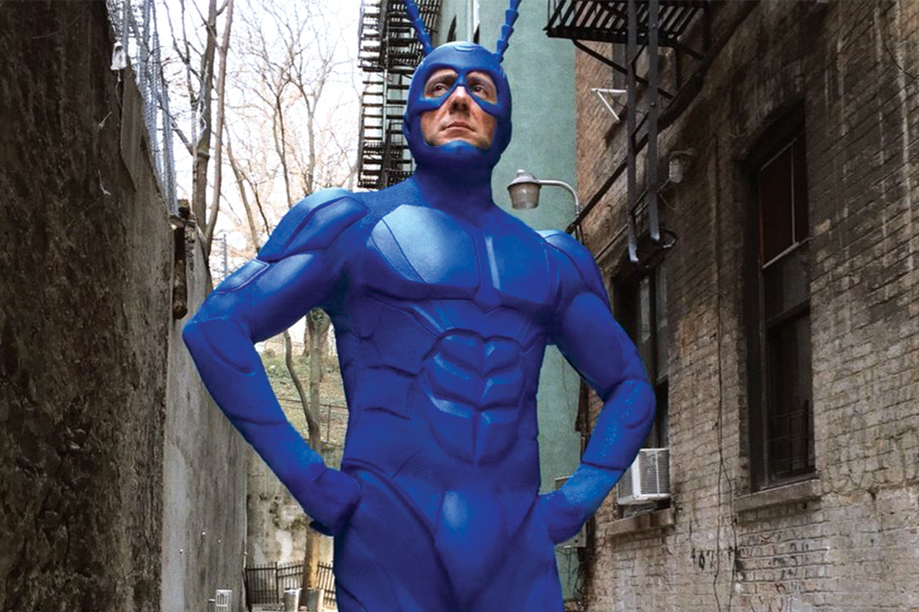 Conversamos com Peter Serafinowics, protagonista de “The Tick”