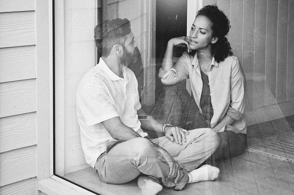 “Fico com um cara há 5 anos e agora, do nada, ele quer me namorar. Pode isso?”