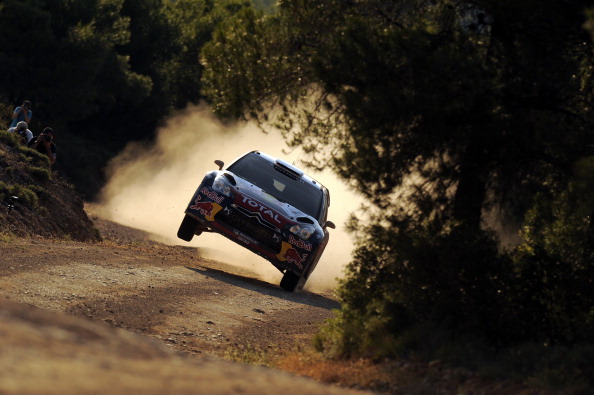 Como dirigir num rali?