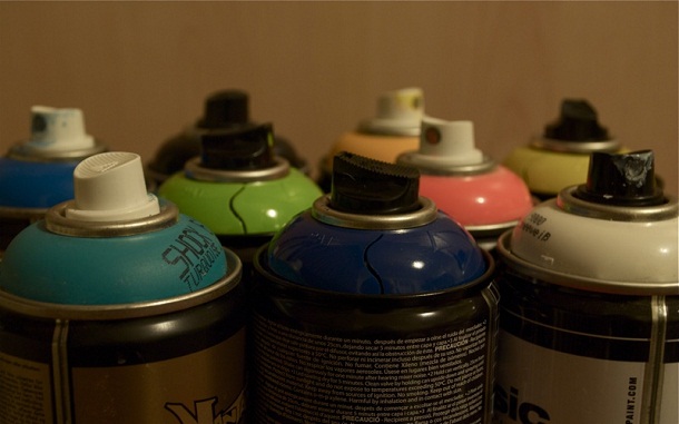 Spray_cans