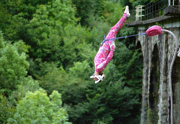 640px-Thierry_Devaux_Double_Backflip