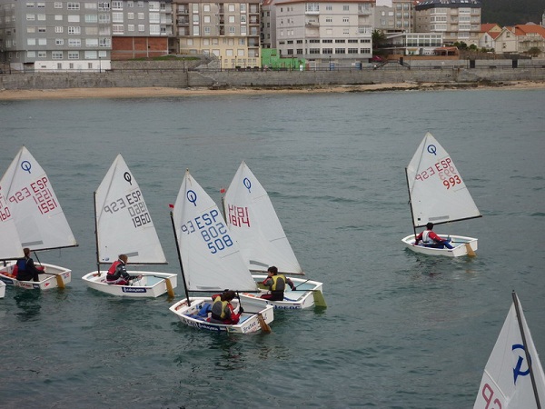 Regata_Optimist,_Ribeira