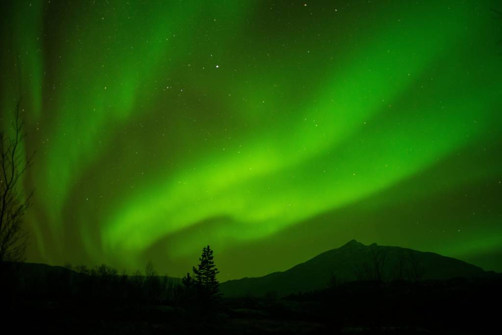 Como surge a Aurora Boreal?
