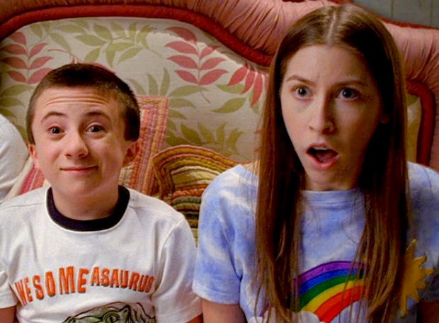 Existem clubes exclusivos para jovens colecionadores de selos?