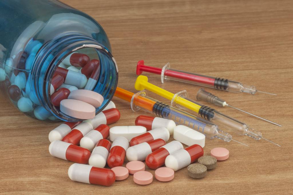 Como os anabolizantes agem no corpo humano?