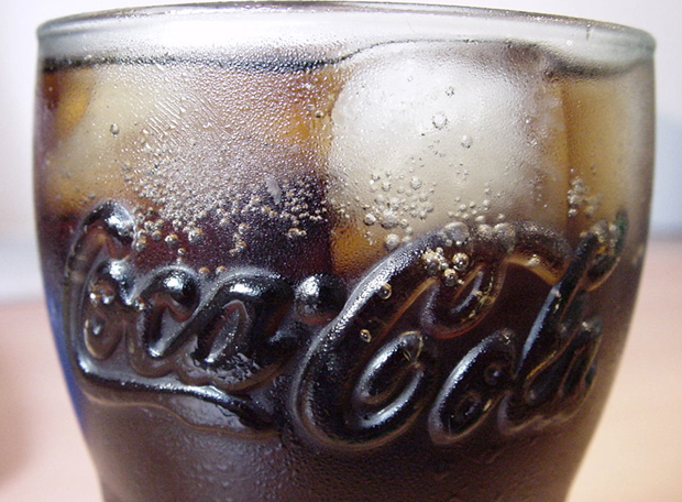 Como a fórmula da Coca-Cola se mantém secreta, mesmo com todas as técnicas da química moderna?