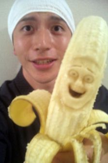 Esculturas de banana fazem sucesso no Japão