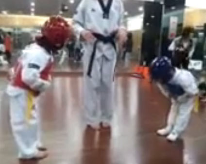 taekwondo-meninas