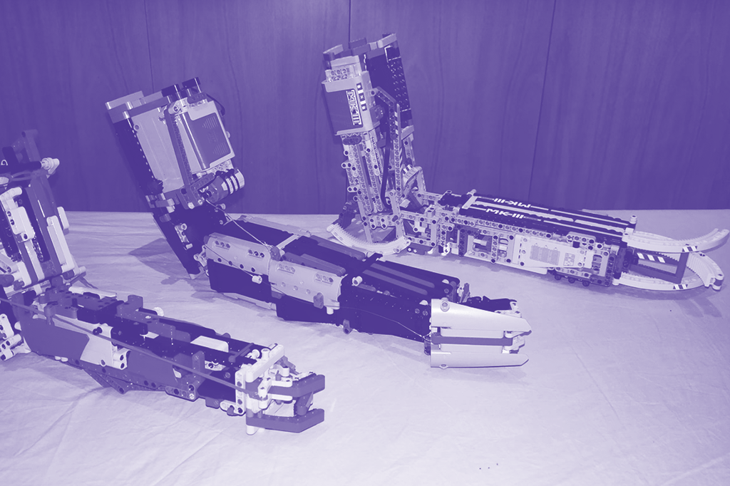 Estudante de engenharia cria próteses robóticas feitas com Lego