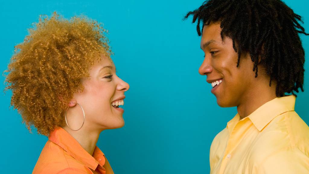 Por que nomes como Andrea e Simone são masculinos em italiano?