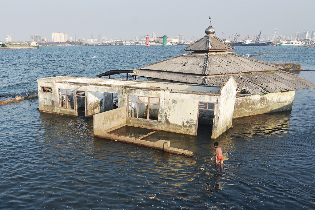 A capital da Indonésia está afundando, e o governo quer criar uma nova