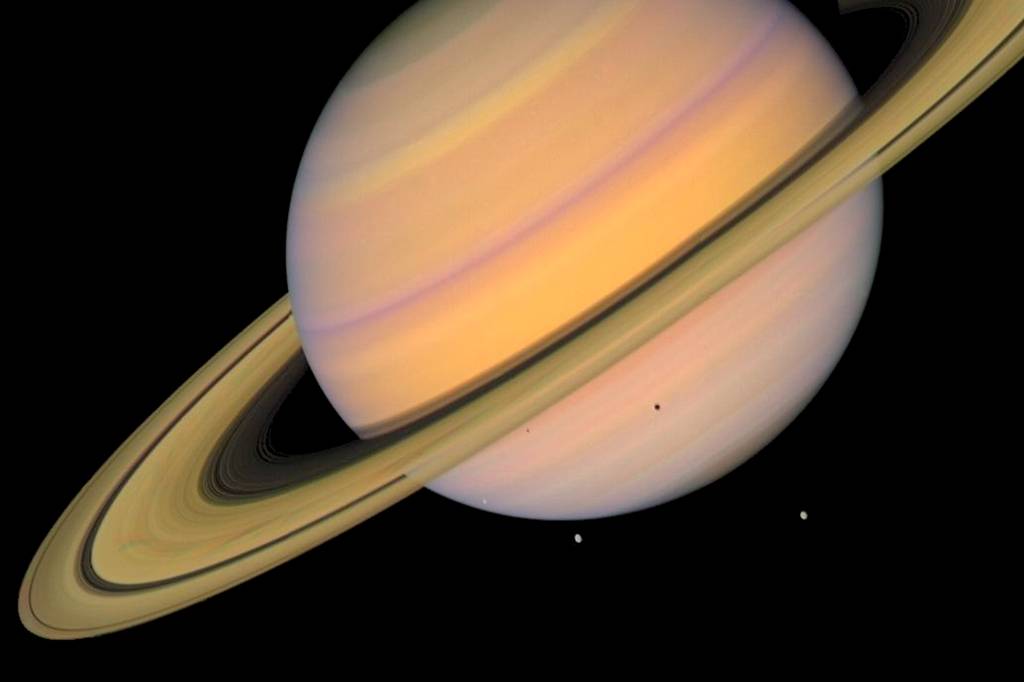 como surgiram os aneis de saturno