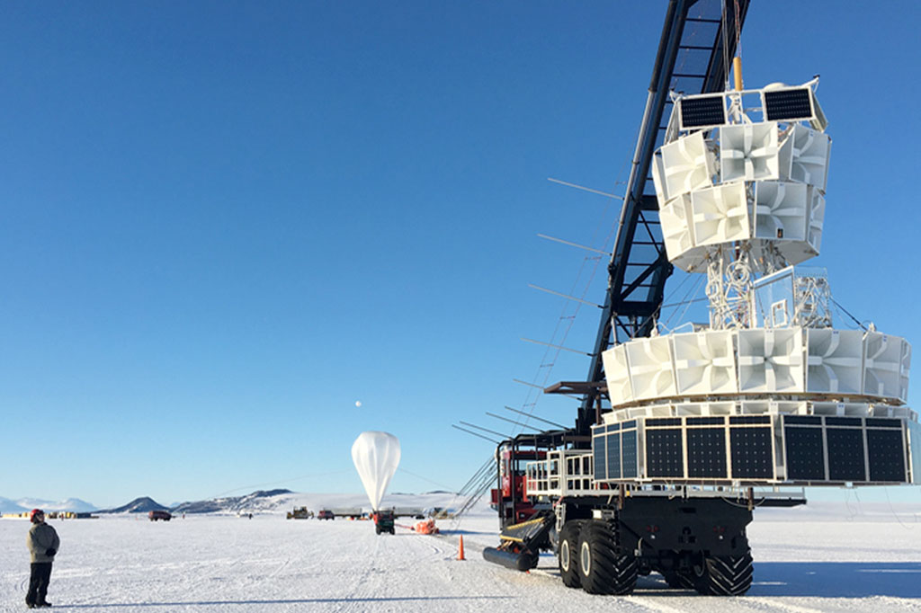 Que história é essa de universo paralelo descoberto pela Nasa? Entenda.