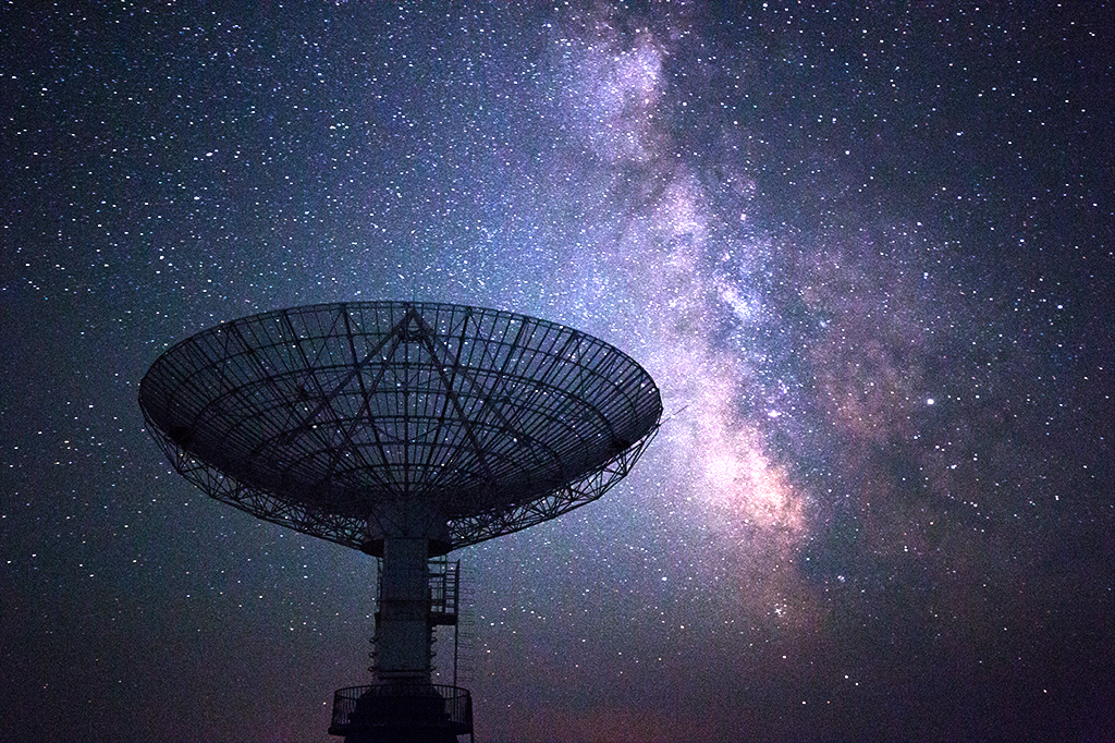 Via Láctea pode abrigar 36 civilizações extraterrestres capazes de se comunicar conosco