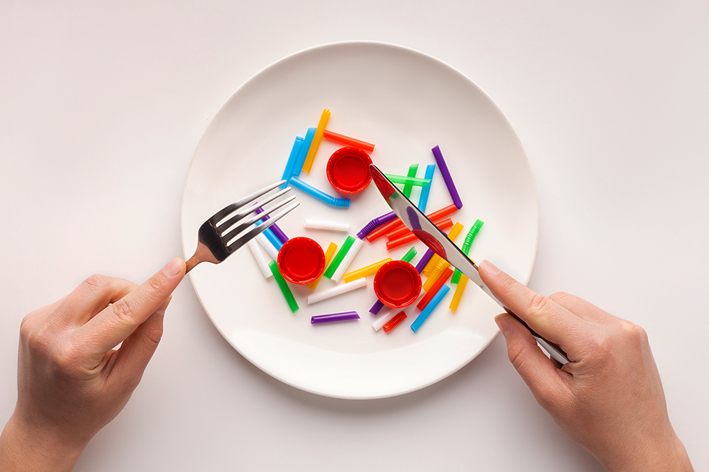 Cientistas criam técnica para identificar microplásticos em órgãos humanos