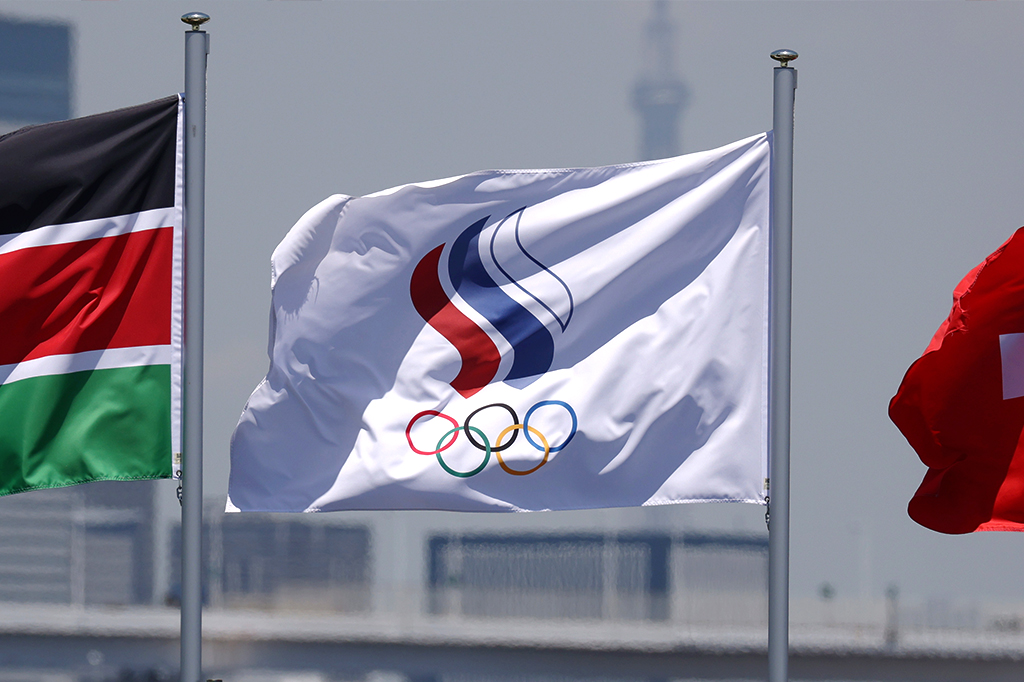 Bandeira ROC, utilizada pela Rússica na Olimpíada Tóquio 2020.