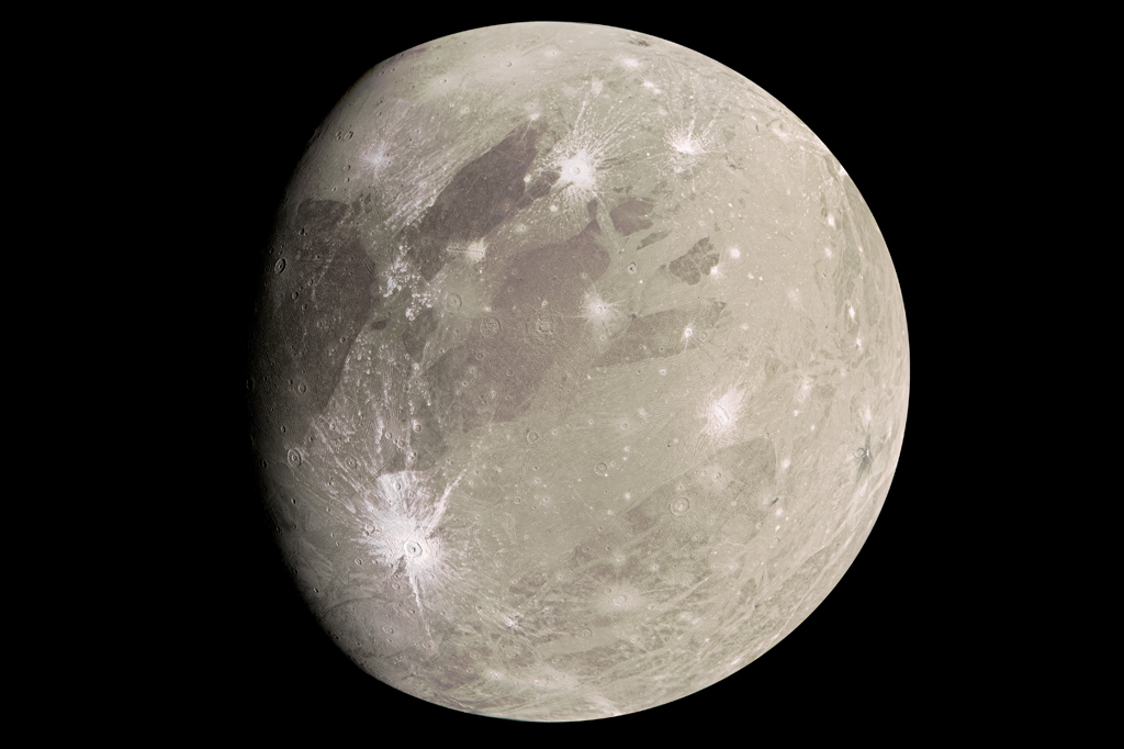 Foto de Ganimedes, a lua de Júpiter.
