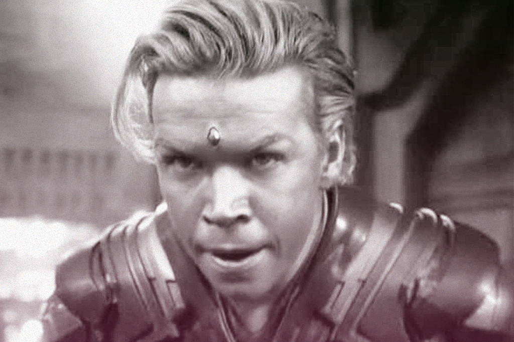 SI_450_playlist_abre_03 Foto do ator Will Poulter interpretando Adam Warlock em Guardiões da Galáxia Vol. 3.