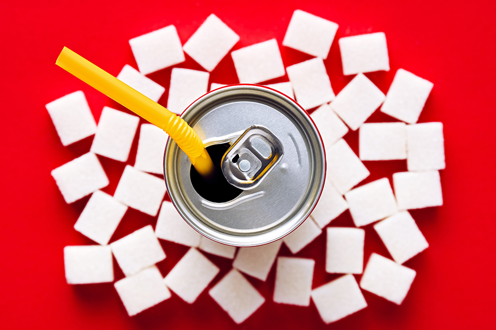 Taxação de bebidas açucaradas pode economizar R$81 bi da saúde em 10 anos