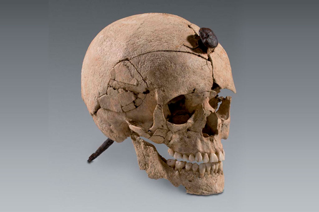 Fotografia de uma 'cabe&ccedil;a pregada' do s&iacute;tio da Idade do Ferro de Ullastret, na Espanha.