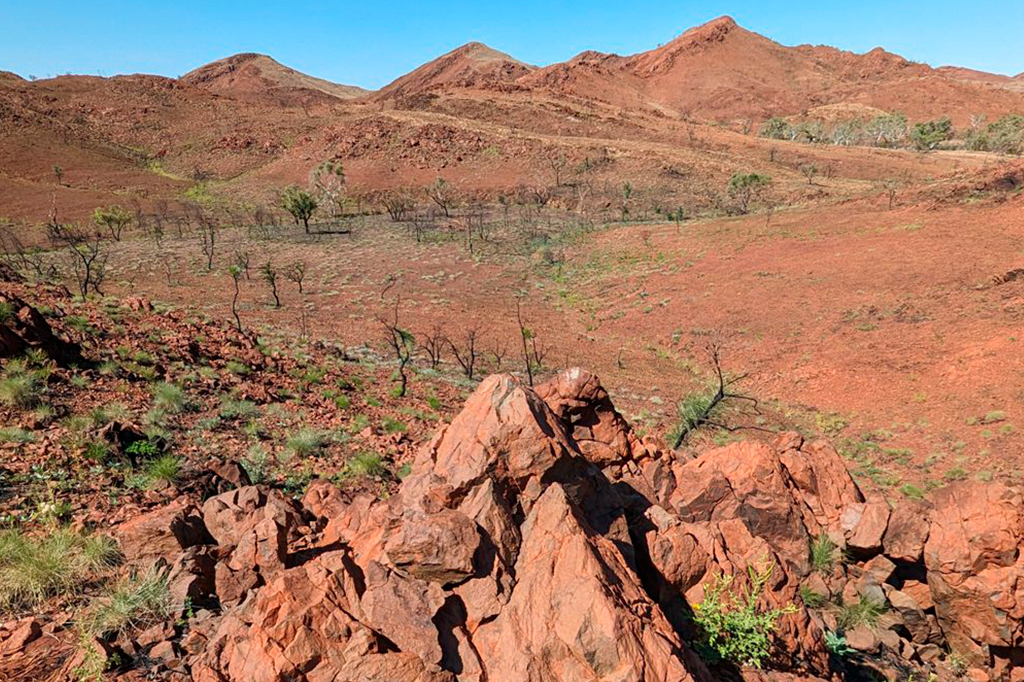 Com 3,4 bilhões de anos, cratera mais antiga já encontrada conta infância da Terra