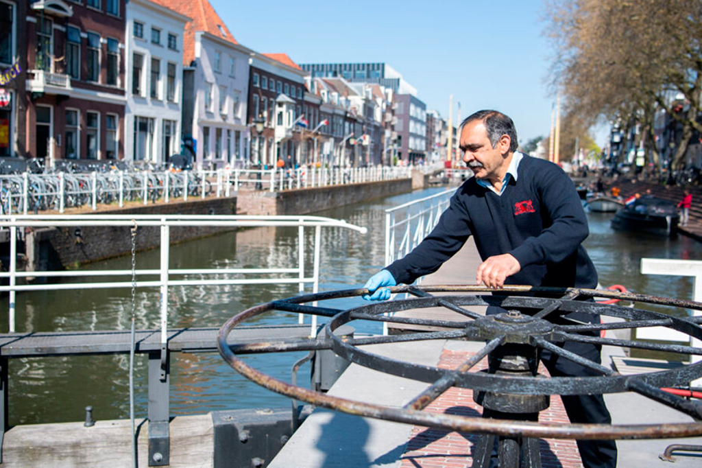 Eclusa na Holanda possui uma “campainha para peixes”. Entenda por quê