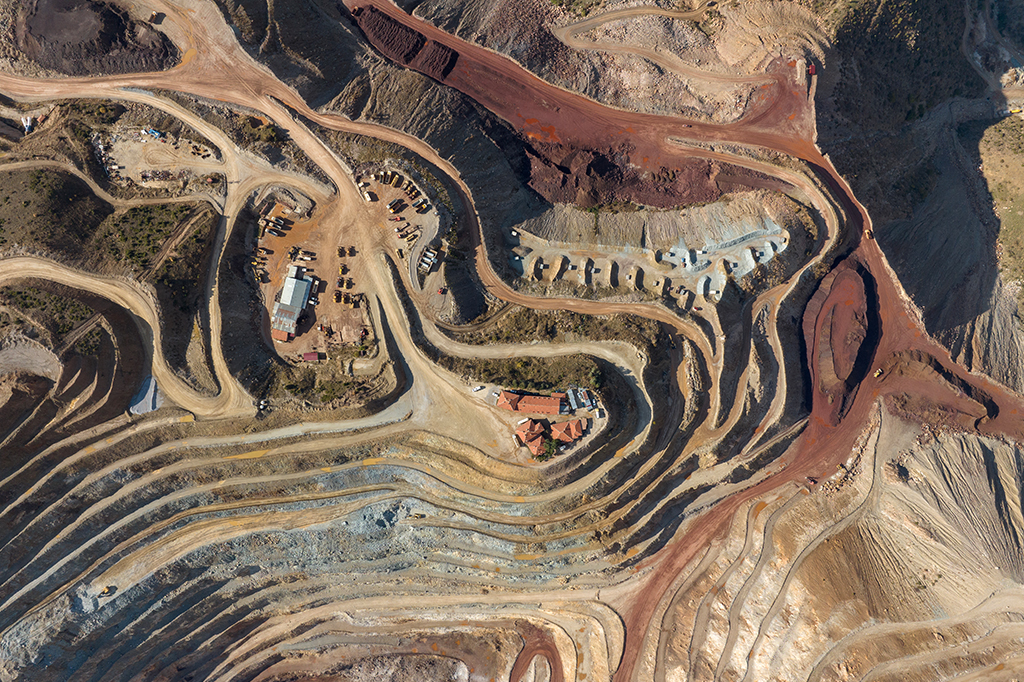 Minerais estratégicos em jogo: o interesse dos EUA no subsolo brasileiro