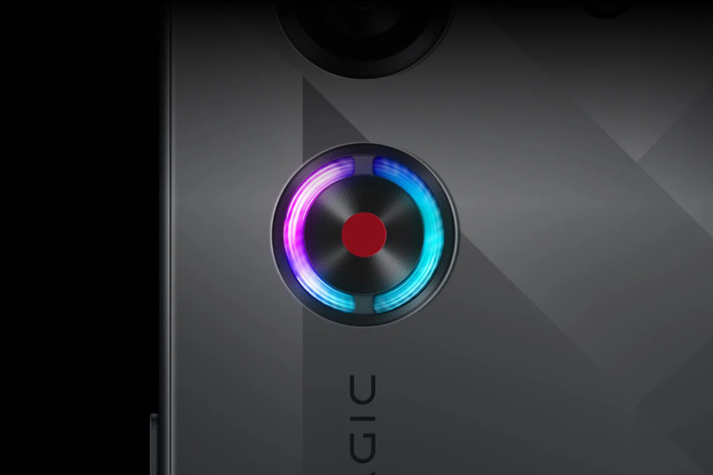 Fotografia de divulga&ccedil;&atilde;o do novo celular Redmagic 10S Pro.