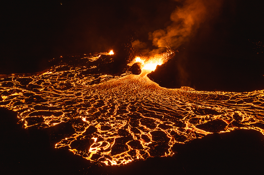 Derretimento de geleiras pode desencadear erupções vulcânicas no mundo todo